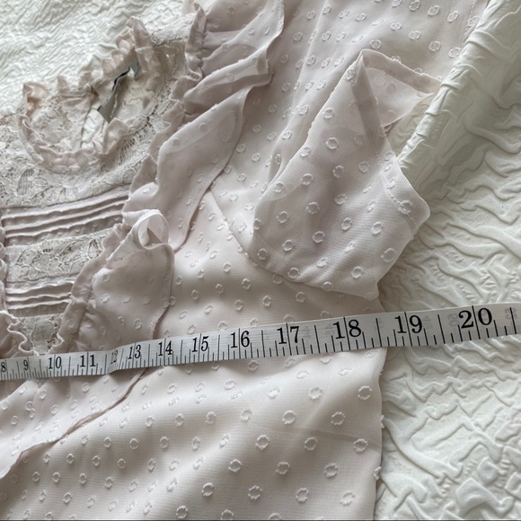kensie blush pink guipure mock neck lace top S - Picture 9 of 10